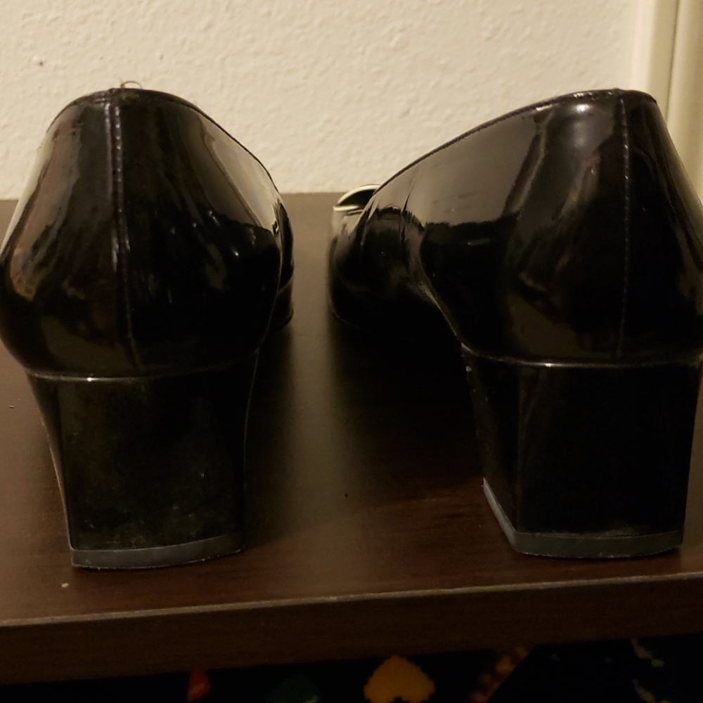 Stuart Weitzman patent leather shoes